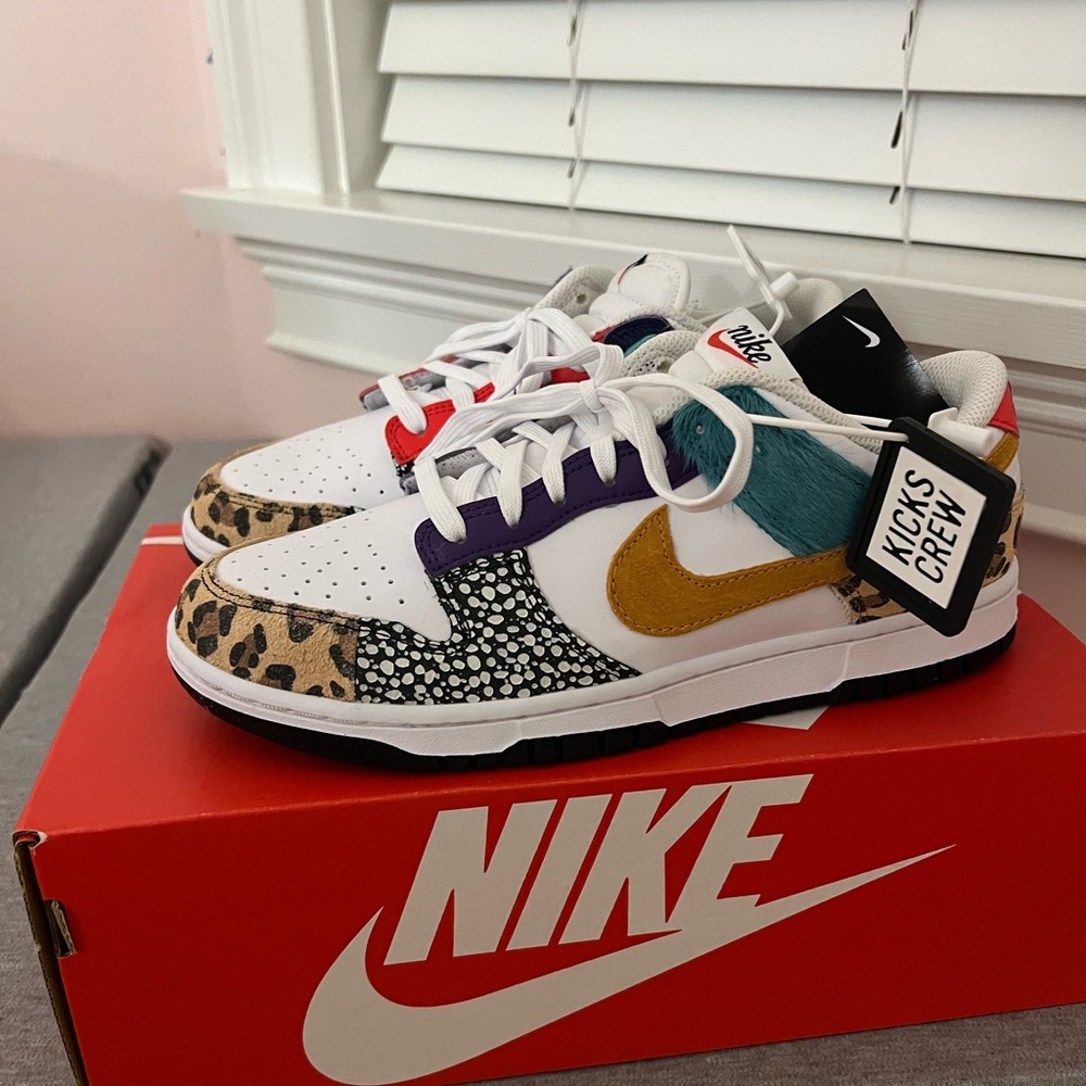 Women’s size 9 Nikes never worn